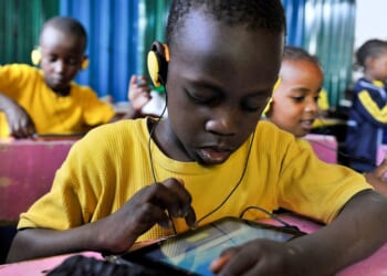 Tablets Replace Textbooks in Kenya’s Village Schools