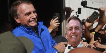 Trump imposes a 50% tariff on Brazil as punishment for prosecution of ally Bolsonaro