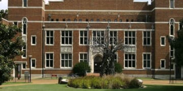 Colleges in Red States Rebrand DEI and Hide Illegals from ICE – PJ Media