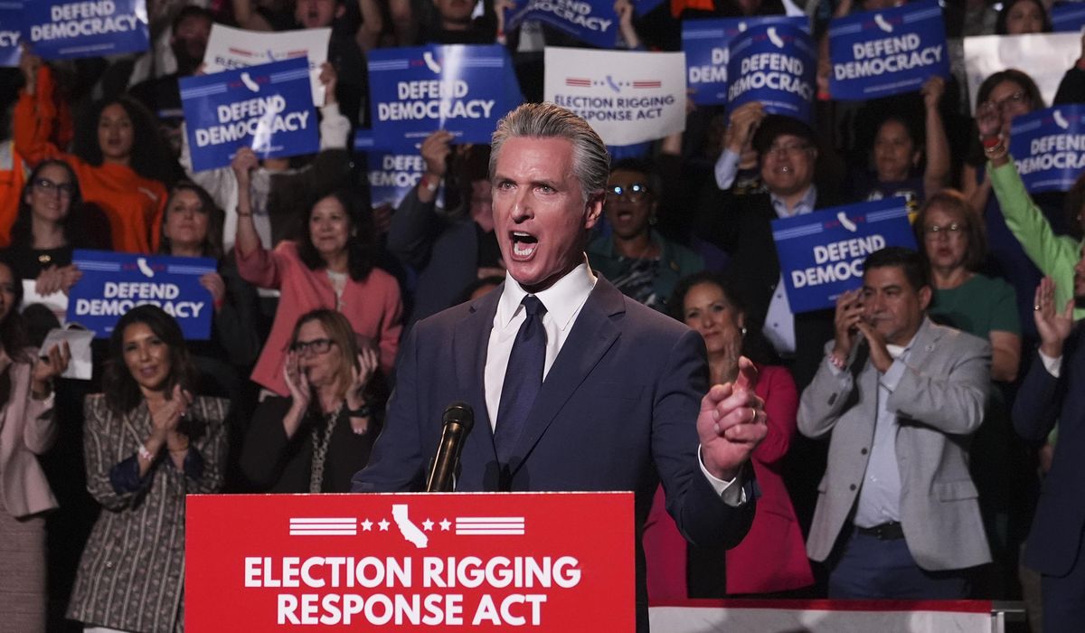 In redistricting fight, Democrats find an aggressive identity and progressives are on board