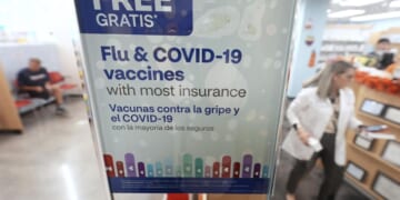 CDC advisory panel abandons universal COVID-19 shot recommendation