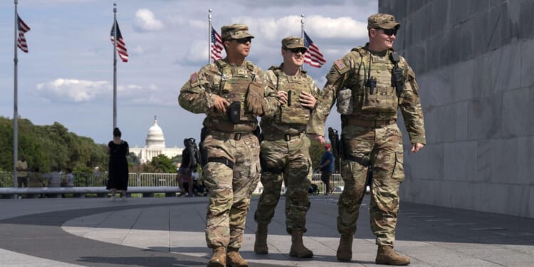 Big city mayors say in poll they want feds to help fight violent crime