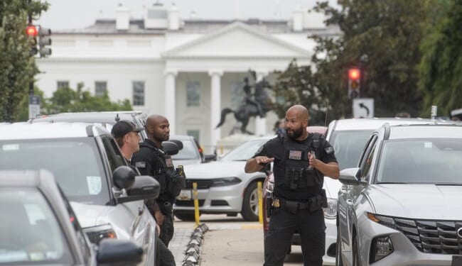 Secret Service Car Catches Fire at White House Ahead of Netanyahu Meeting – PJ Media