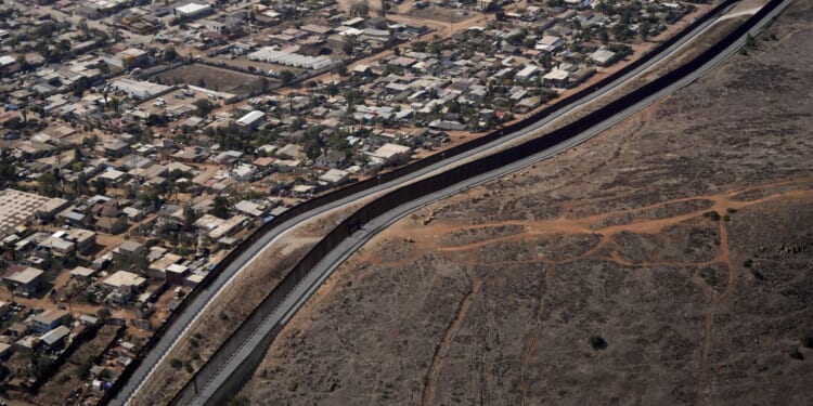 Appeals court vacates ruling that struck down Donald Trump's Alien Enemies Act deportations