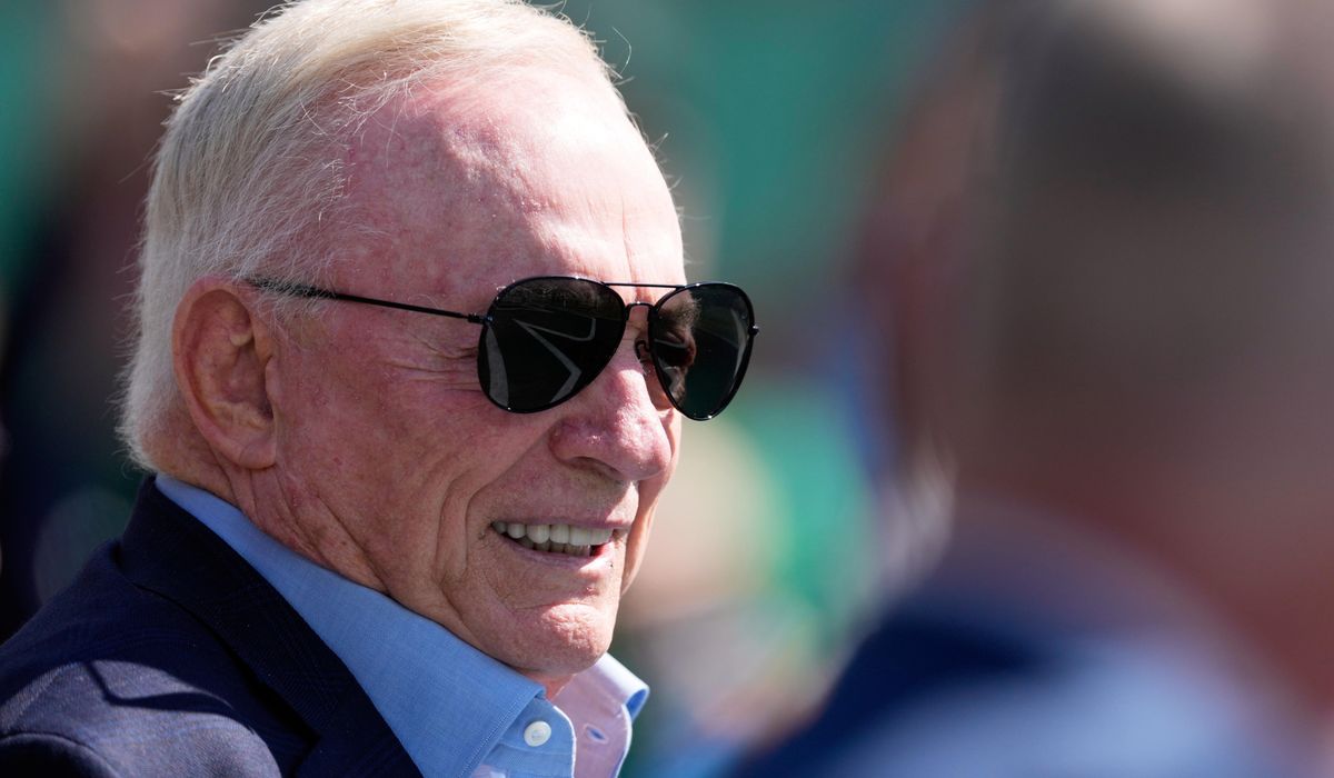 NFL fines Cowboys owner Jerry Jones $250,000 for obscene MetLife gesture he says was inadvertent