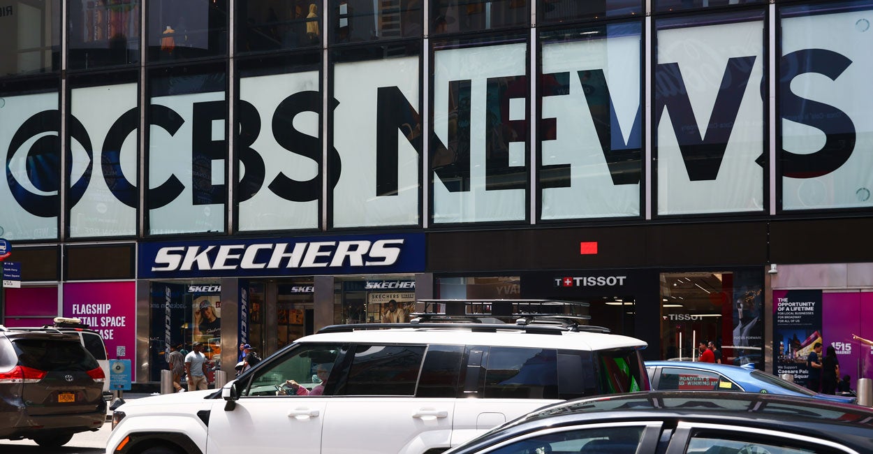 New Owners' Centrist Edict at CBS News Roils Reportorial Ranks