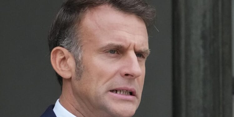 French President Emmanuel Macron asks newly resigned Prime Minister Lecornu to try again