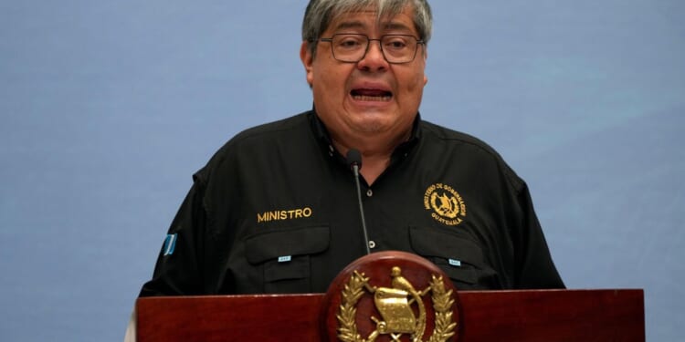 Guatemala's president accepts resignations of top security officials after gang escape