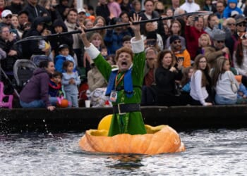 Pumpkin races draw large crowds to annual event in Oregon