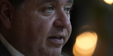 Chicago Police Told to Abandon ICE Officers Who Were Attacked in a Gunfight – HotAir