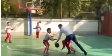 California Gov. Gavin Newsom's 2023 photo op while playing basketball with kids in China did not go as planned.