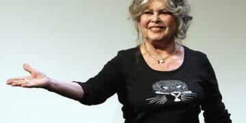 Iconic '50s Sex Symbol Rushed to Hospital With Serious Illness – PJ Media