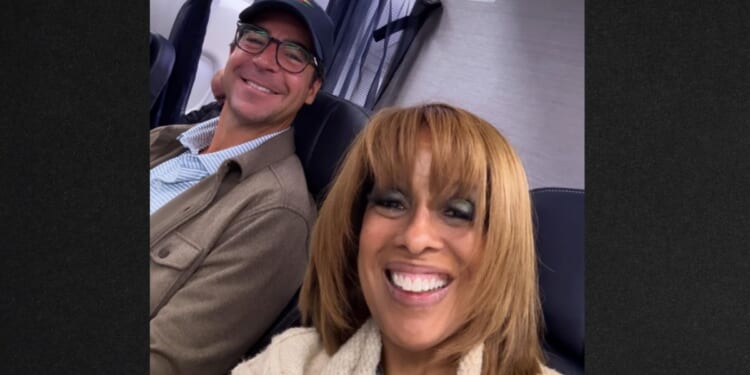 Fox host Jesse Watters and CBS host Gayle King found themselves sitting next to each other on a recent flight.