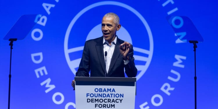Obama Targets Hungary, Poland With ‘Organizing’ Campaign
