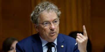 Sen. Rand Paul: Biden’s TSA Targeted Veterans, Lawmakers, Mask Critics and Air Marshal’s Wife 