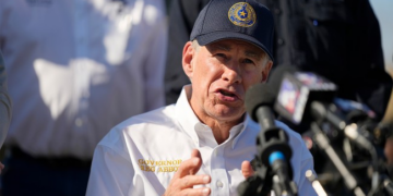 Texas Let HOW MANY Illegals Register to Vote? – PJ Media