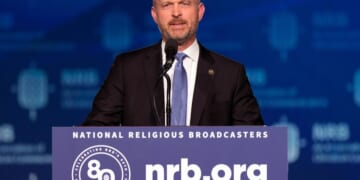 Heritage President Kevin Roberts hit with conservative backlash for defense of Tucker Carlson