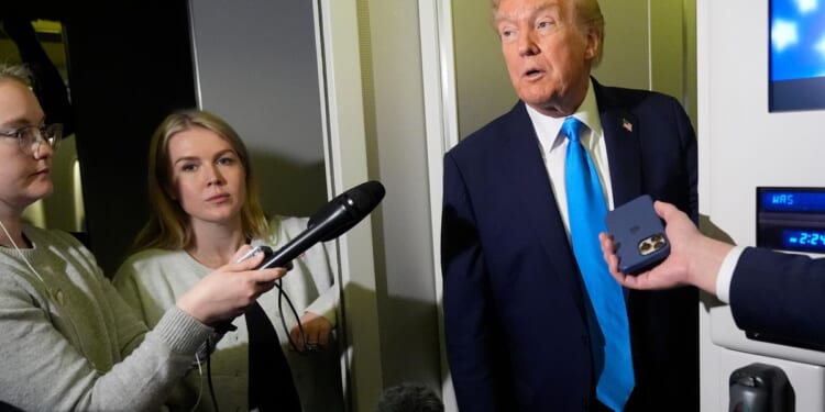 White House restricts press access near Oval Office