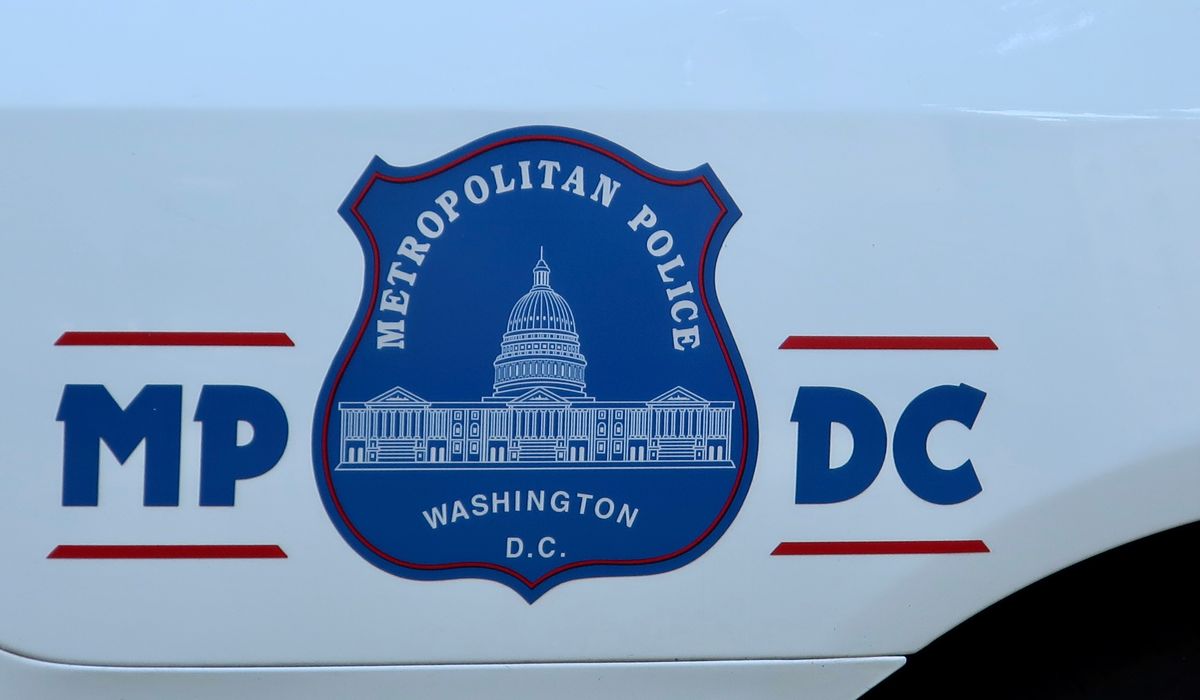 D.C. police arrest 18-year-old man, four juvenile boys following disturbance in Navy Yard