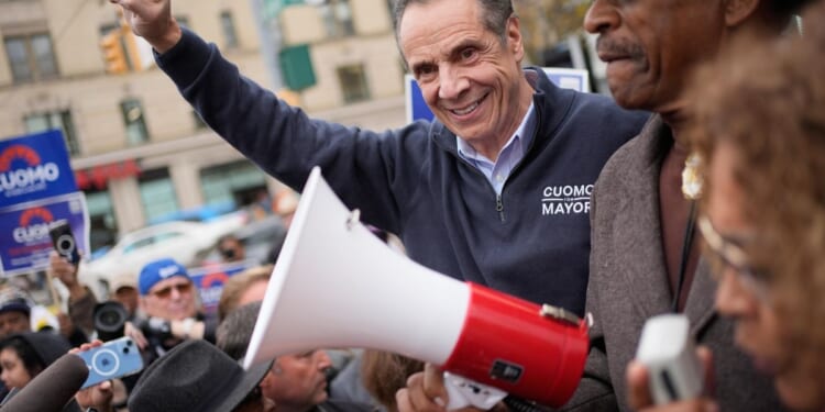 Andrew Cuomo makes final pitch to New Yorkers in last-stand attempt to close gap with Zohran Mamdani