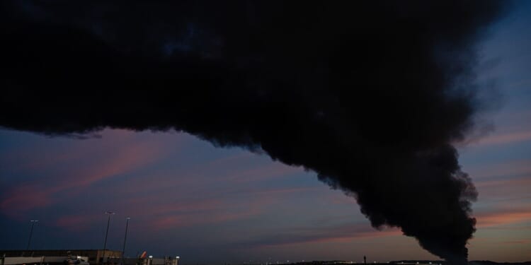 Authorities responding to reports of a plane crash in Kentucky