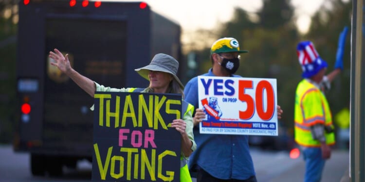 California voters approve new Congressional map to boost Democrats in 2026