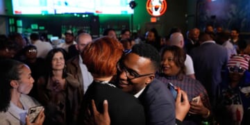 Texas Democrats Menefee and Edwards advance to runoff for U.S. House seat