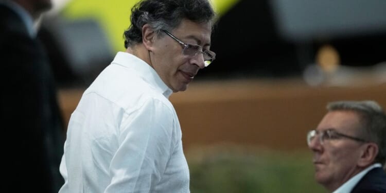 EU, Latin America and Caribbean nations summit aims to strengthen ties amid U.S. military operation