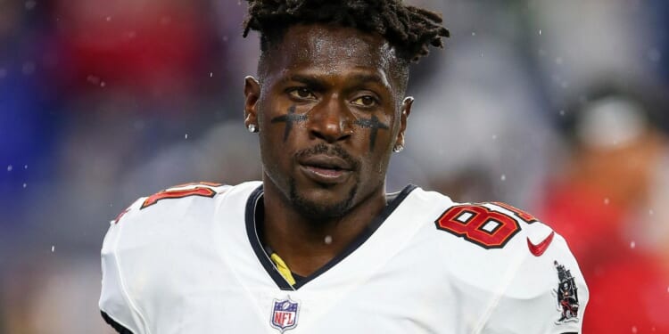 Antonio Brown pleads not guilty to attempted murder charge stemming from Miami shooting