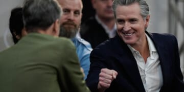 California disputes that it will revoke 17,000 driver's licenses over immigration concerns