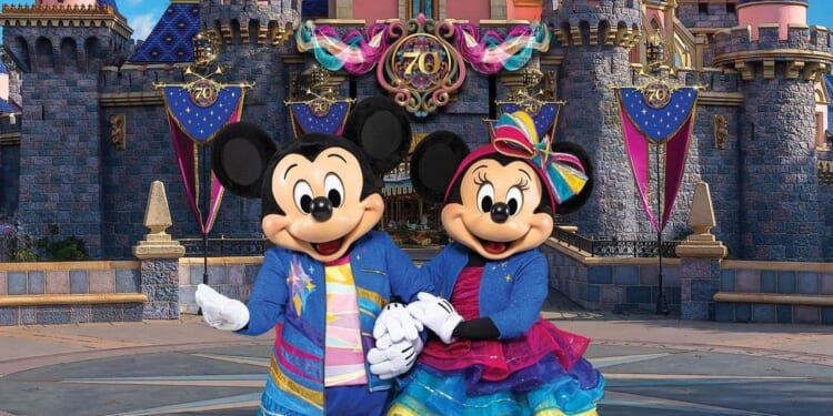 Disney Q4 report: Parks and streaming shine, weaker in cable and at box office