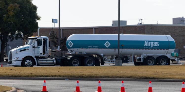 A closer look at an anhydrous ammonia leak in Weatherford, Oklahoma