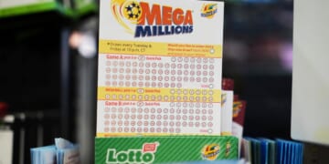 Mega Millions jackpot nearing $1 billion ahead of next drawing