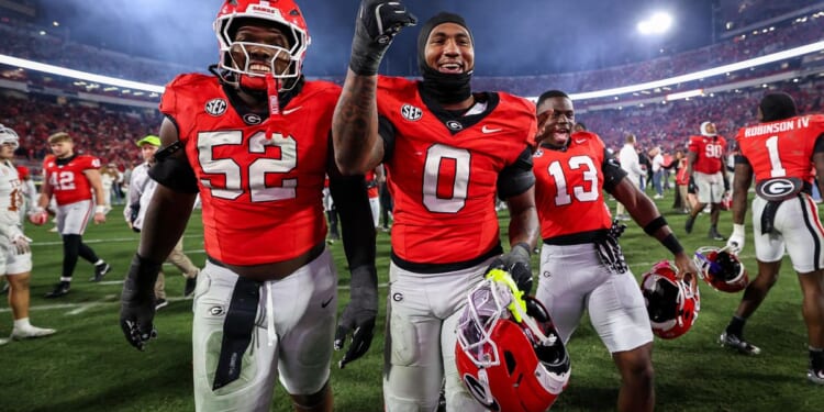 Georgia up to No. 4 in AP poll, Oklahoma back in top 10, Mean Green ranked for first time since 1959