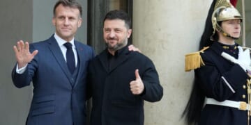 Ukraine signs a letter of intent to purchase up to 100 Rafale warplanes from France