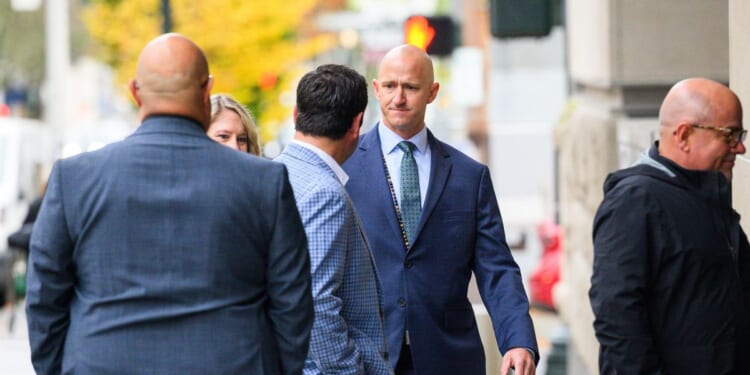 Joseph Emerson, who tried to cut flight's engines midair, won't serve prison time, judge rules