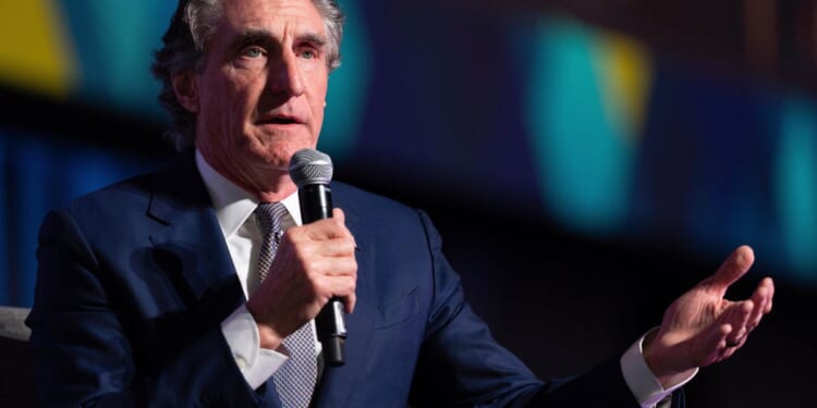 Trump admin announces plan for new oil drilling off the coasts of Florida and California