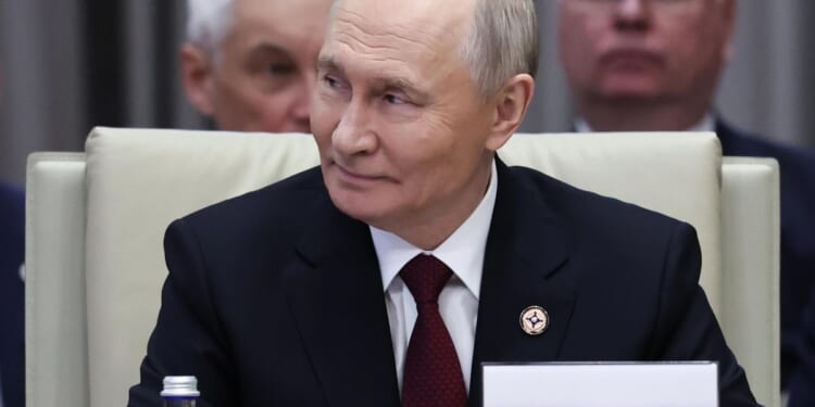 Vladimir Putin sees U.S. peace plan as a starting point as he warns Ukraine's army to withdraw