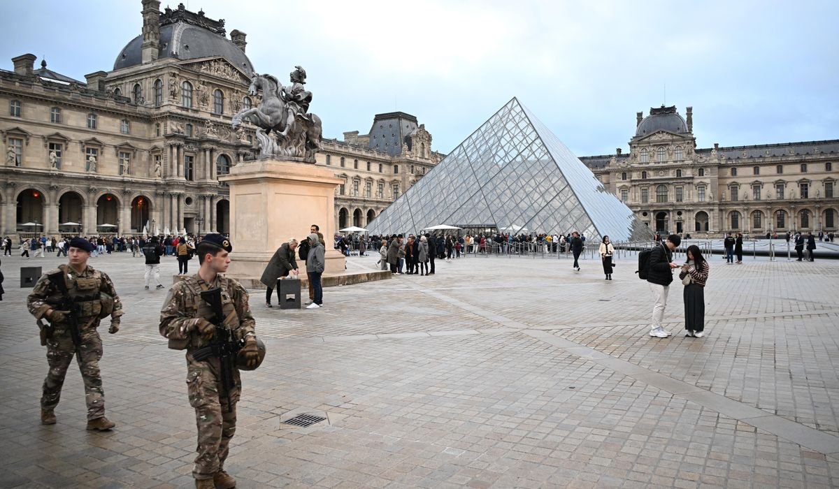 4th member of Louvre heist gang said to be arrested in Paris, entire gang believed to be caught