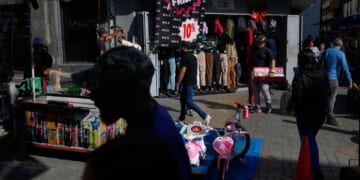 Venezuelans concerned about economic turmoil shun deals on Black Friday