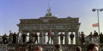 A ‘Wall Woodpecker’s’ Memory of the Berlin Wall’s Fall – PJ Media