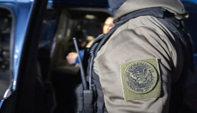 Chicago Man Shoots at Border Officers as Violence Grows – PJ Media