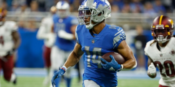 Detroit Lions Star Capitulates to Leftist Rage Mob, Apologizes for Being a Normal Guy – PJ Media
