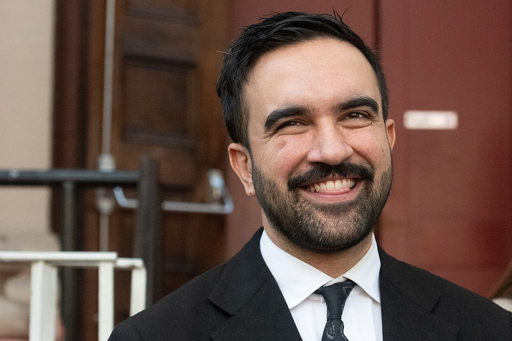 Hours After Winning Mayor's Race, Mamdani Abandons NYC for 'Working' Luxury Tropical Getaway