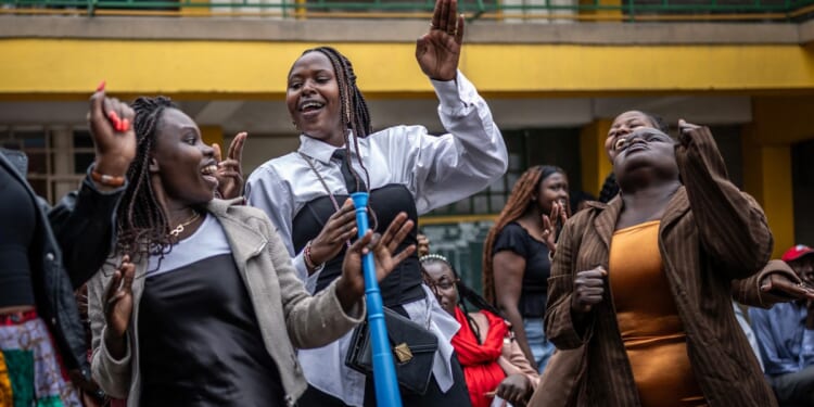 Kenyan Churches Fight Extremism with Dancing