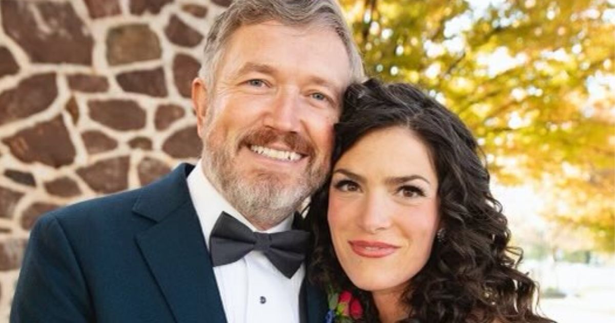 Rep. Thomas Massie, a Republican from Kentucky, announced his marriage to Carolyn Grace Moffa on Nov. 3, 2025.