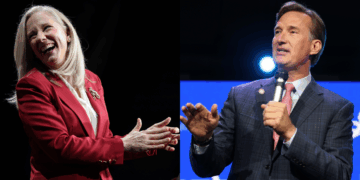 Virginia Governor Vows a Smooth Transition of Power 