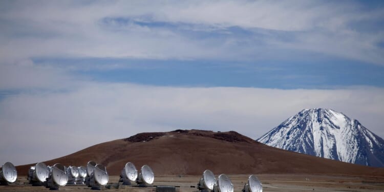 Renowned astronomers push to protect Chile's cherished night sky from an industrial project