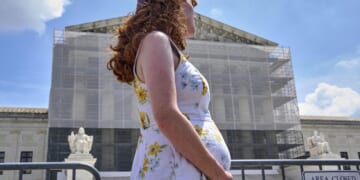 Supreme Court agrees to hear Trump's birthright citizenship case