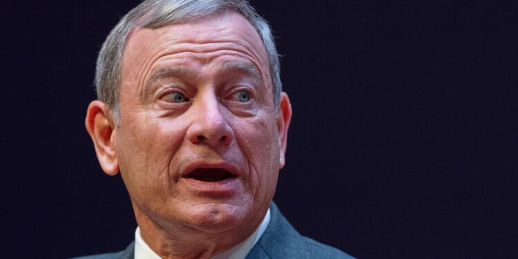 Chief Justice Roberts blocks ruling that threatened Trump personnel moves